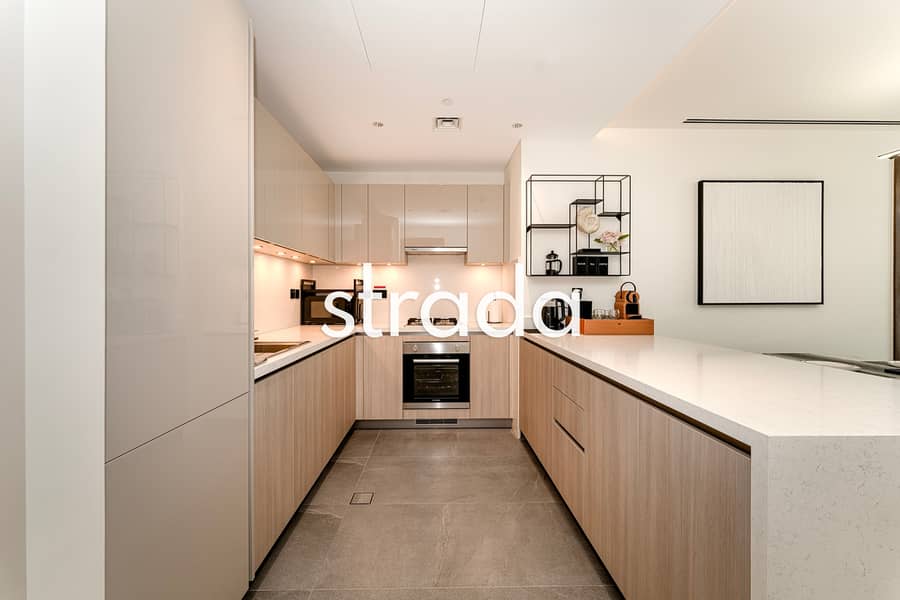 Fully Furnished | Low Floor | Multiple Cheques