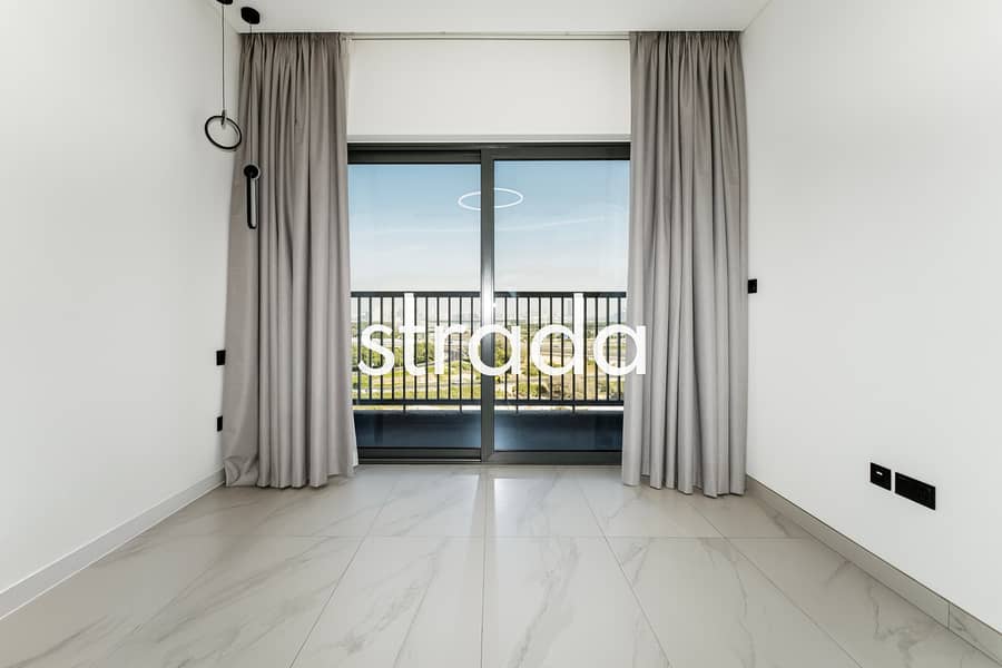 Fully Furnished | Low Floor | Multiple Cheques - Image 9