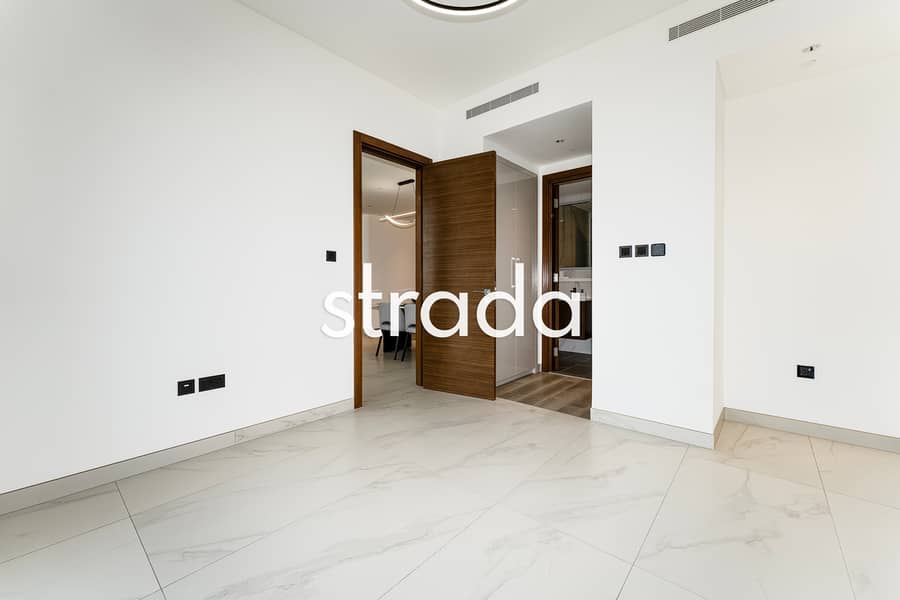 Fully Furnished | Low Floor | Multiple Cheques - Image 11