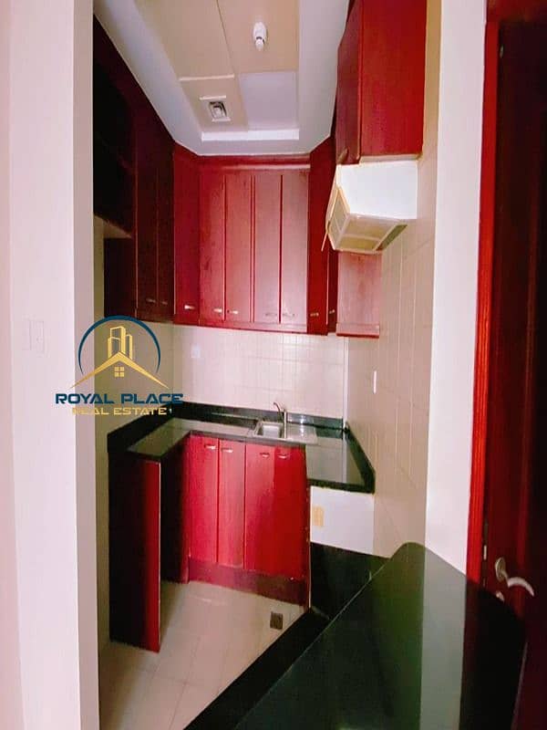 CLOSE TO METRO | SPACIOUS VIEW | Vacant Unit