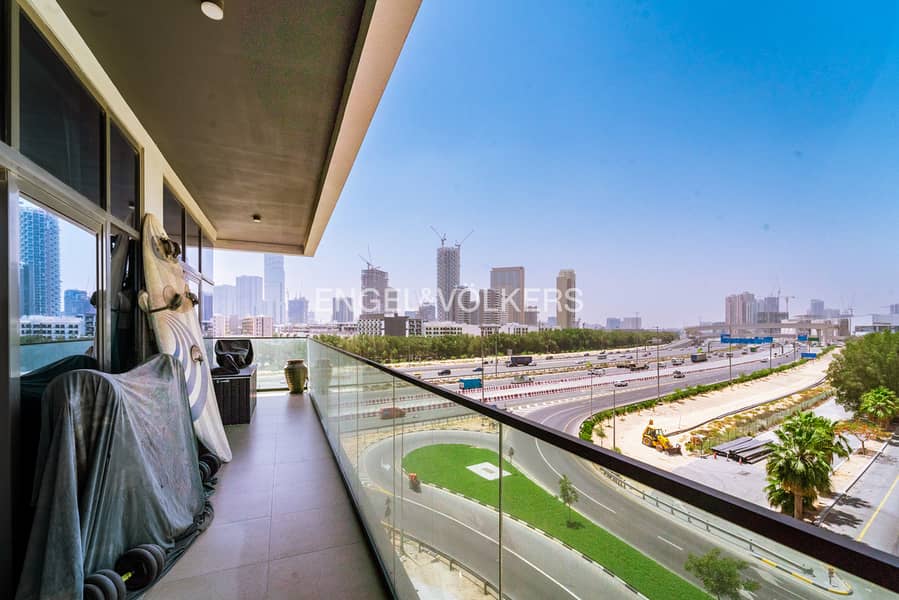 Vacant on Transfer | Rare Unit | Spacious - Image 16