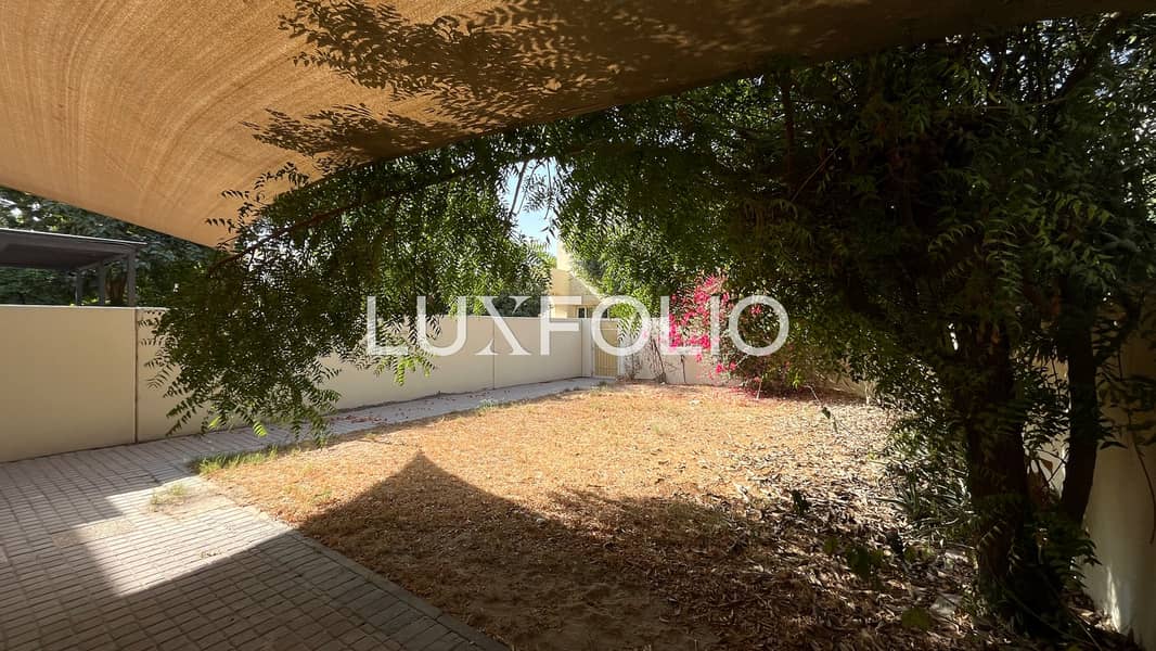 Vacant Now | Single Row | Park Backing