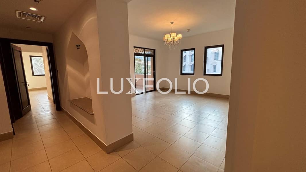 Chiller Free | Unfurnished | Vacant