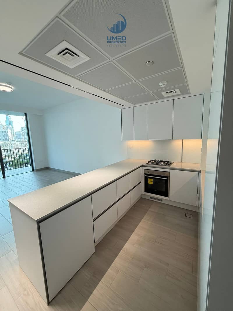 Brand New Unit I Luxury Living | Park View I Available from Mid-February