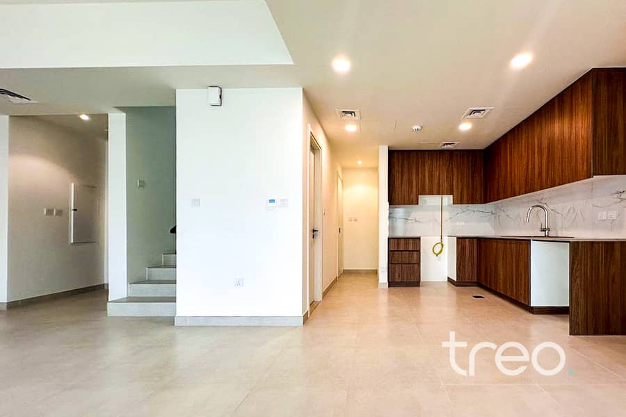 Greenbelt View | Vacant | Renovated