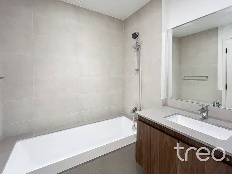 Greenbelt View | Vacant | Renovated - Image 7