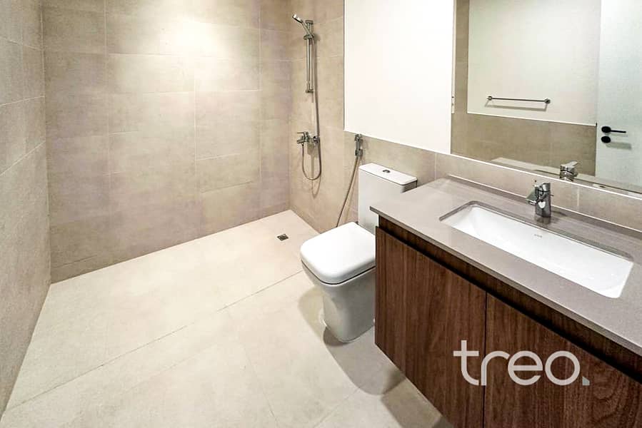 Greenbelt View | Vacant | Renovated - Image 8