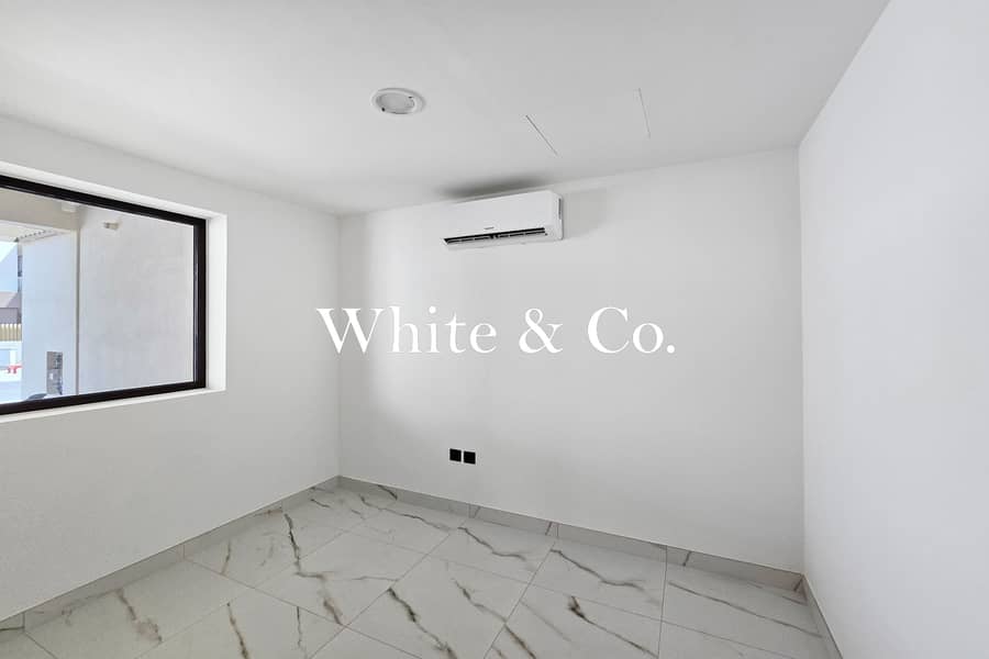 Family Home | Immaculate | Spacious Unit 4 Bedroom - Image 7