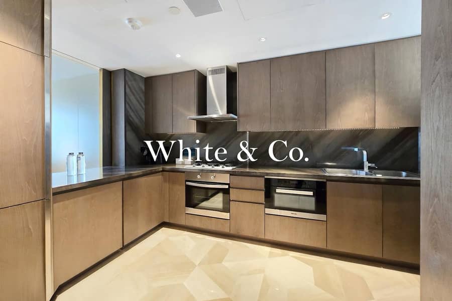 Sea Views | Luxurious | Fully Upgraded - Image 6