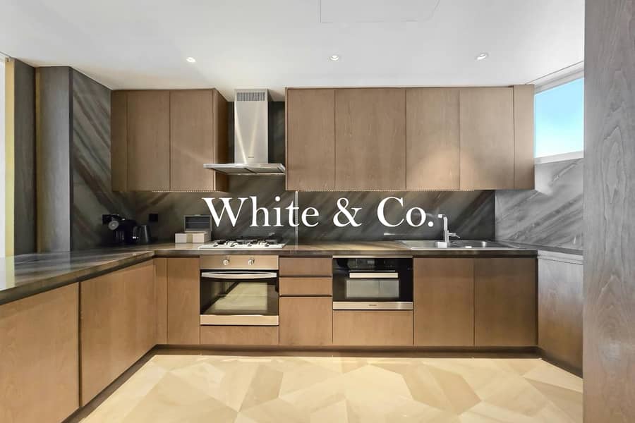 Sea Views | Luxurious | Fully Upgraded - Image 8