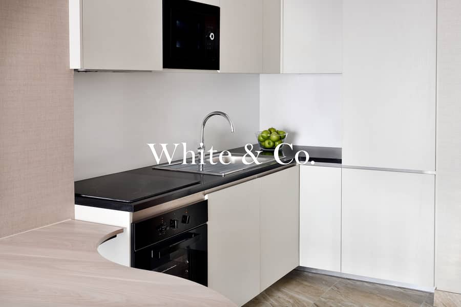 Dubai Mall | Burj Khalifa Views | Hotel Apartment