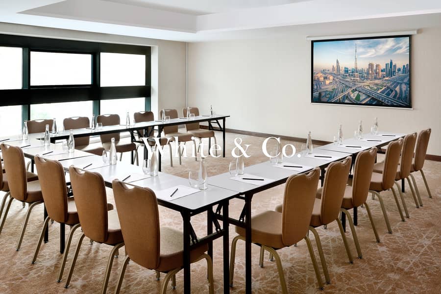 Dubai Mall | Burj Khalifa Views | Hotel Apartment - Image 8