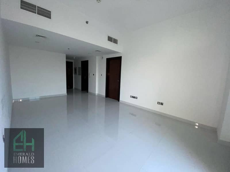 Villa View | Well Maintain | Prime Location - Image 7