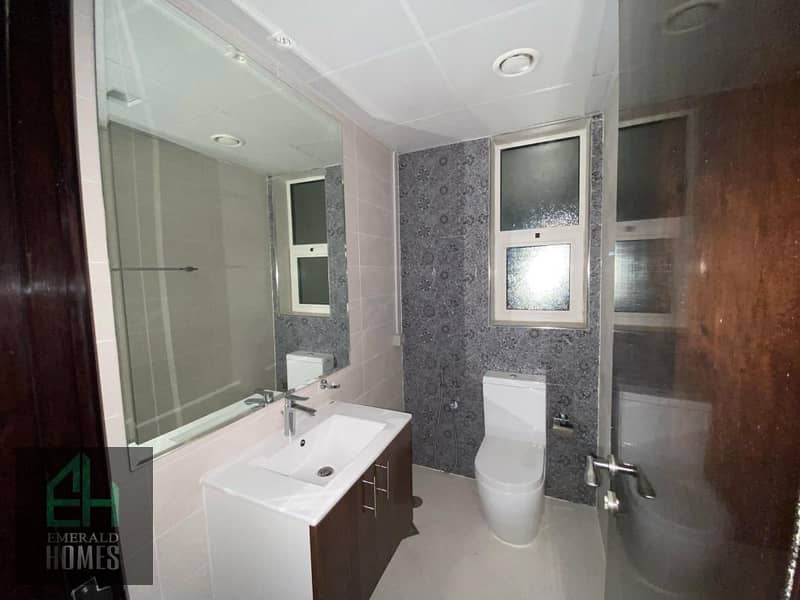 Villa View | Well Maintain | Prime Location - Image 12