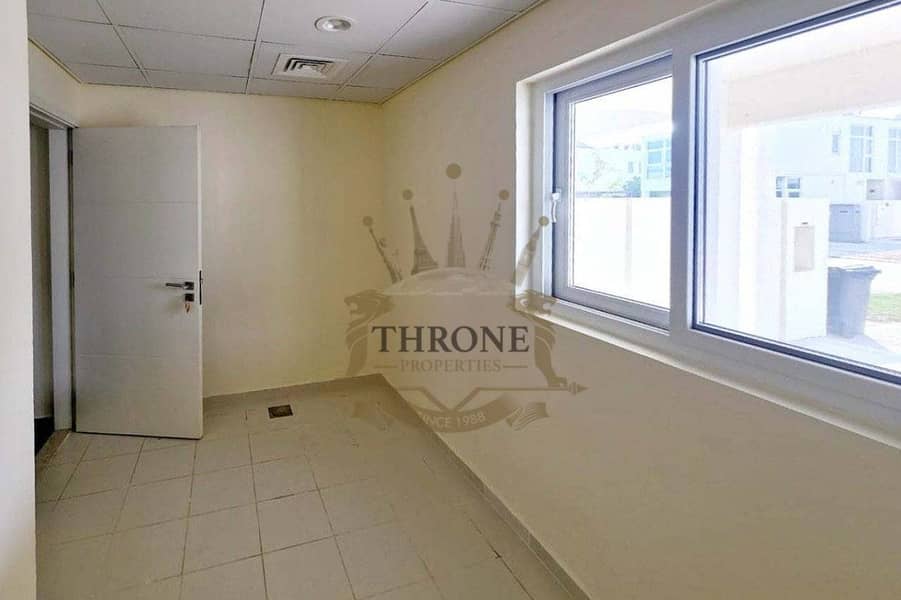 R2-M14|VACANT ON TRANSFER|WELL MAINTAINED - Image 7