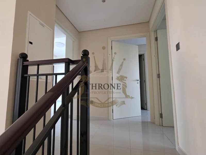 R2-MB|LARGE BALCONY|HUGE GARDEN|READY TO MOVE - Image 9