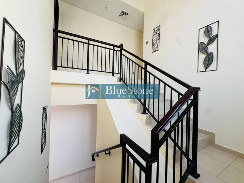 Single Row | Corner Unit | Ready to Move - Image 8