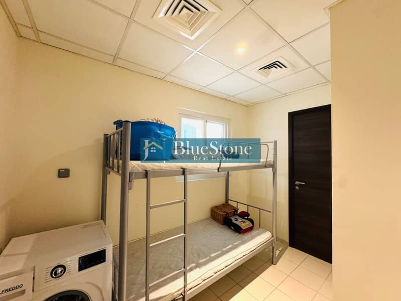 Single Row | Corner Unit | Ready to Move - Image 11