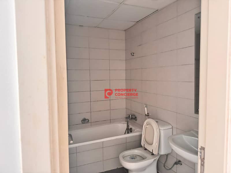 For Rent I Ready To Move I With Balcony I Vacant - Image 8