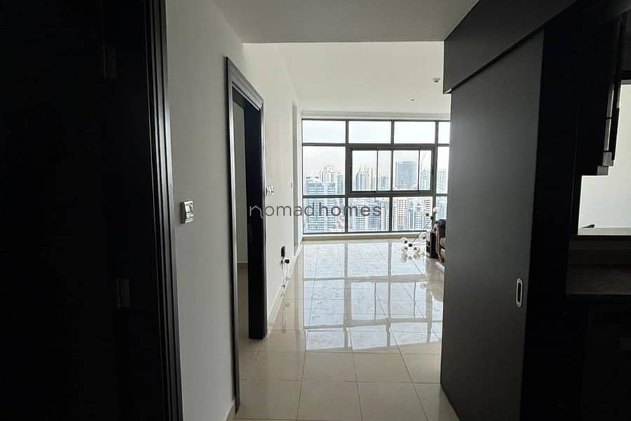 EXCLUSIVE | LAKE VIEWS | VACANT | CHILLER FREE - Image 10