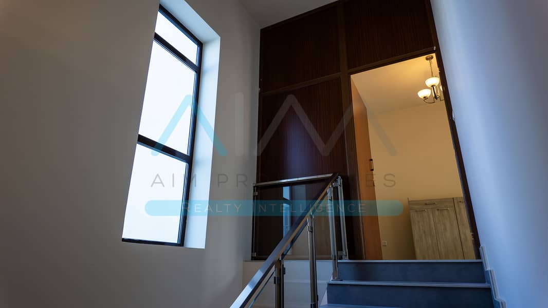 Modern Family Living in a Fully Furnished 3-Bedroom Villa with Maid’s Room - Image 8