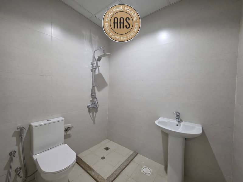 Brand New 3Bed+Maid Room - Easy Access To Metro Station - Image 18