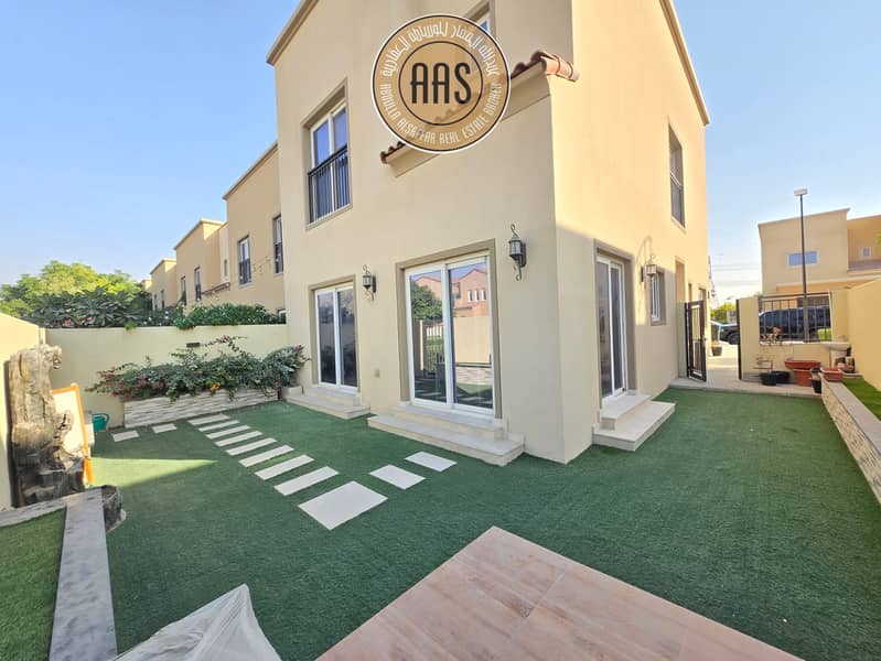 SINGLE ROW BEAUTIFULL 4BR+MAID VILLA JUST 180K