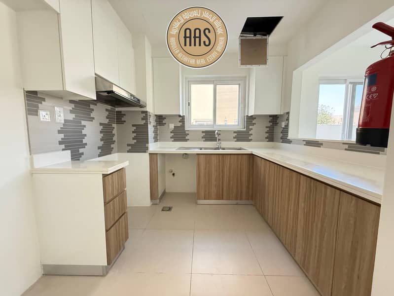 SINGLE ROW BEAUTIFULL 4BR+MAID VILLA JUST 180K