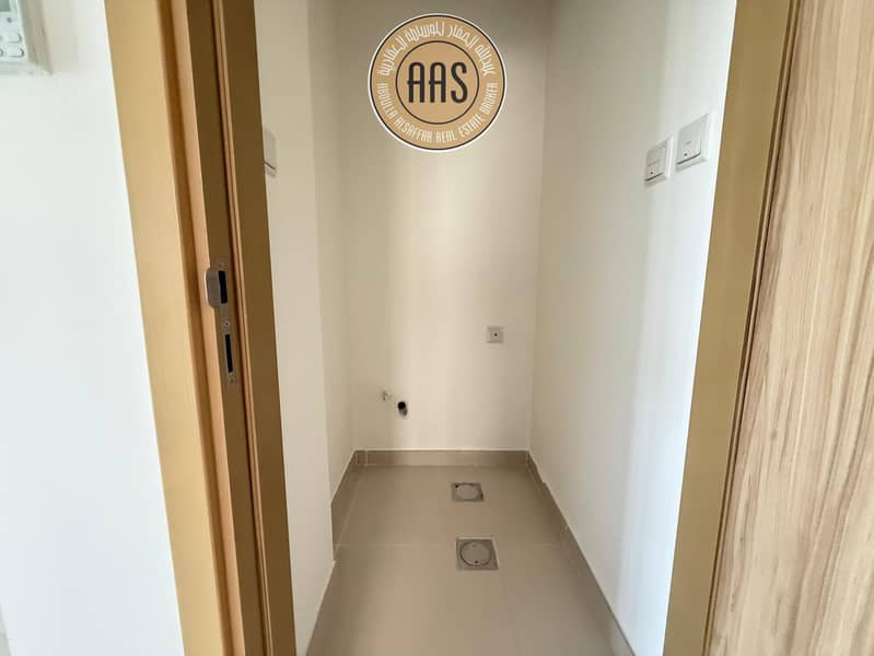 SINGLE ROW BEAUTIFULL 4BR+MAID VILLA JUST 180K - Image 8