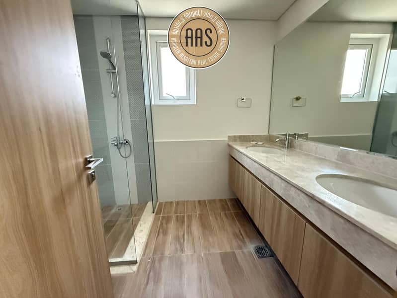 SINGLE ROW BEAUTIFULL 4BR+MAID VILLA JUST 180K - Image 11