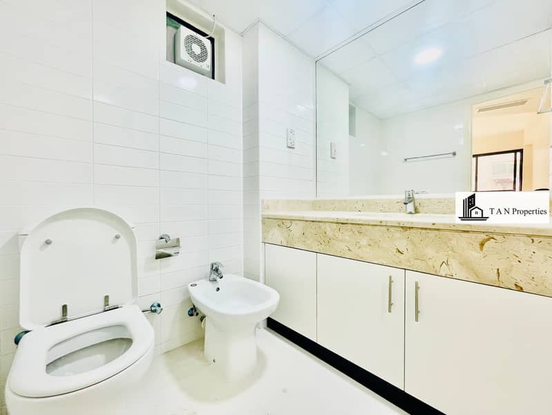 0% COMMISSION || 3BHK APARTMENT WITH ALL AMENITIES || PRIME LOCATION - Image 17