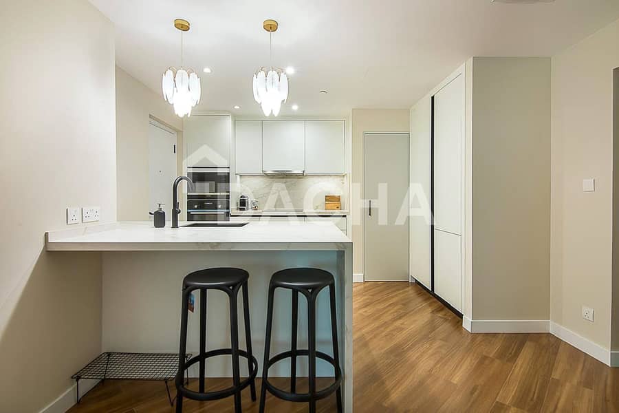 Vacant | Marina View | Upgraded - Image 7