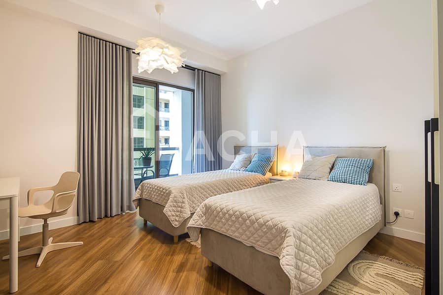 Vacant | Marina View | Upgraded - Image 8