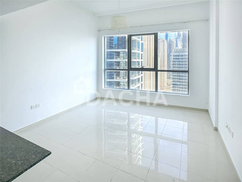 Vacant | Full Marina View | High Floor - Image 6