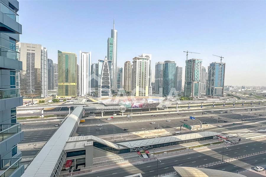 VACANT | Metro Link | Maids Room - Image 13