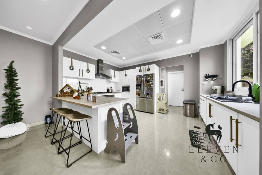 Vacant On Transfer | Immaculate | Super Location - Image 9