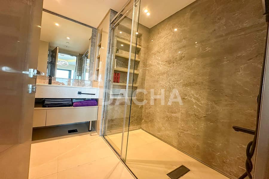 Fully Upgraded | One of a kind | High floor - Image 9