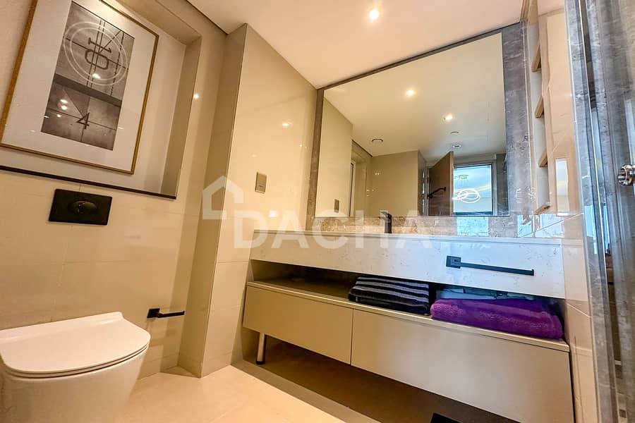 Fully Upgraded | One of a kind | High floor - Image 11