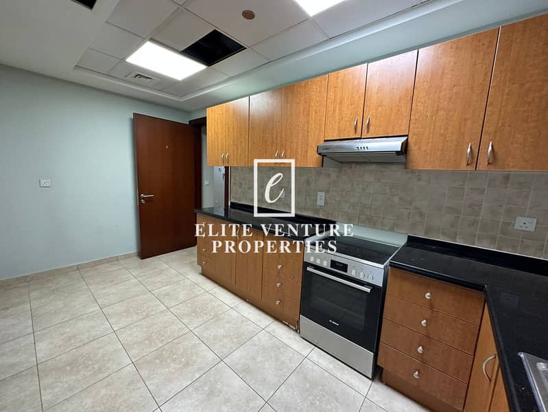 VACANT | 2 BEDROOM | PRIME LOCATION