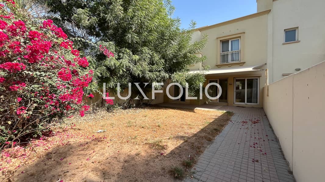 Vacant Now | Single Row | Park Backing