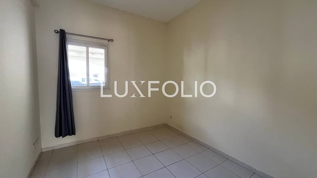 Vacant Now | Single Row | Park Backing - Image 9