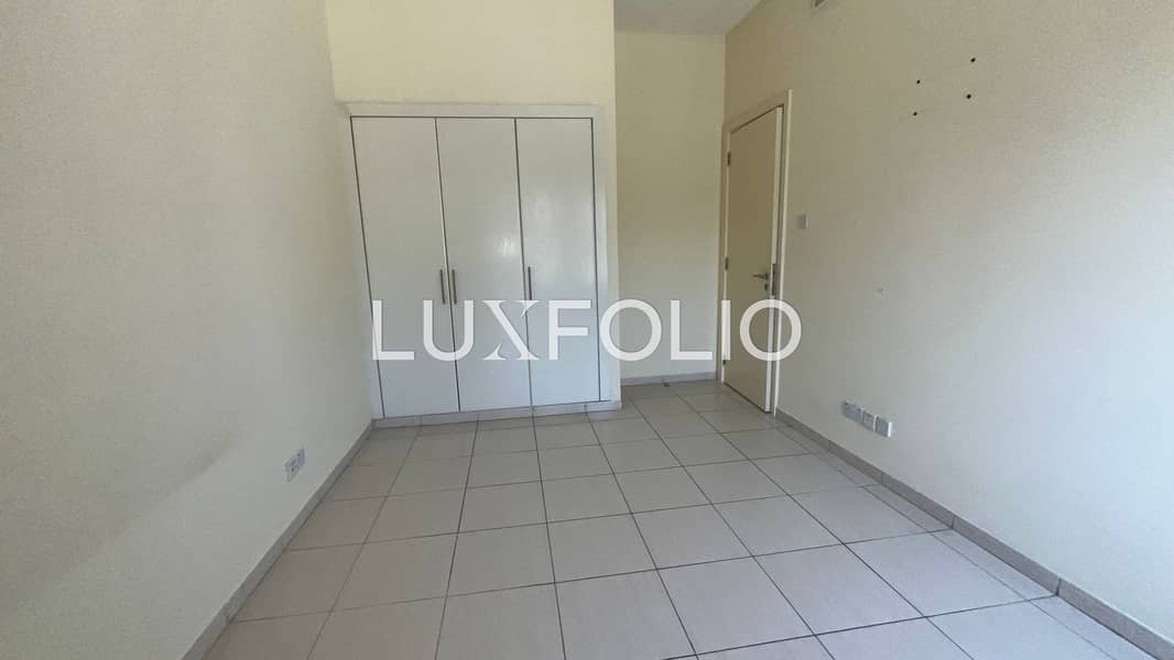 Vacant Now | Single Row | Park Backing - Image 12