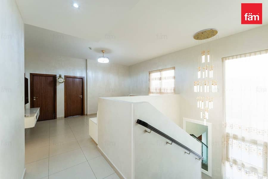 Huge Plot | Prime Location L 6 Bed+ Driver + Maid - Image 14