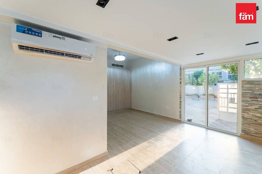 Huge Plot | Prime Location L 6 Bed+ Driver + Maid - Image 27