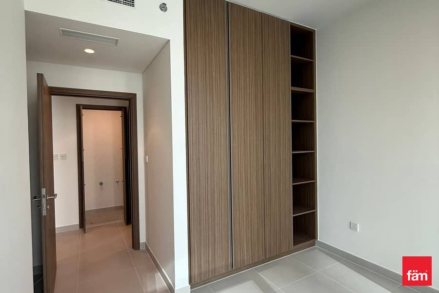 Bright | Water View | Middle floor | Brand New - Image 7