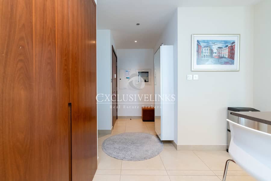 Luxury Living | Vacant | Prime Location - Image 11