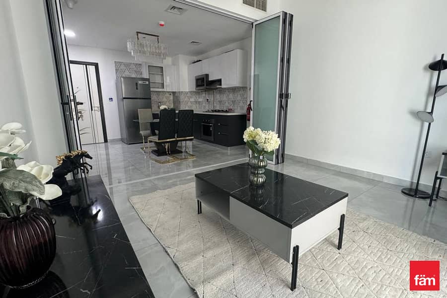 Spacious 1 Bedroom | Near To Metro | 20+ Amenities