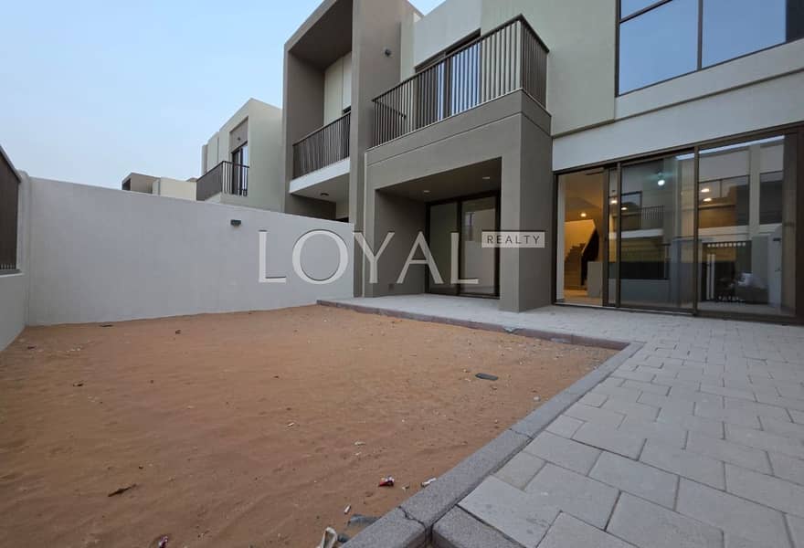 Ready to Move| Multiple Options | Spacious Layout - Image 14