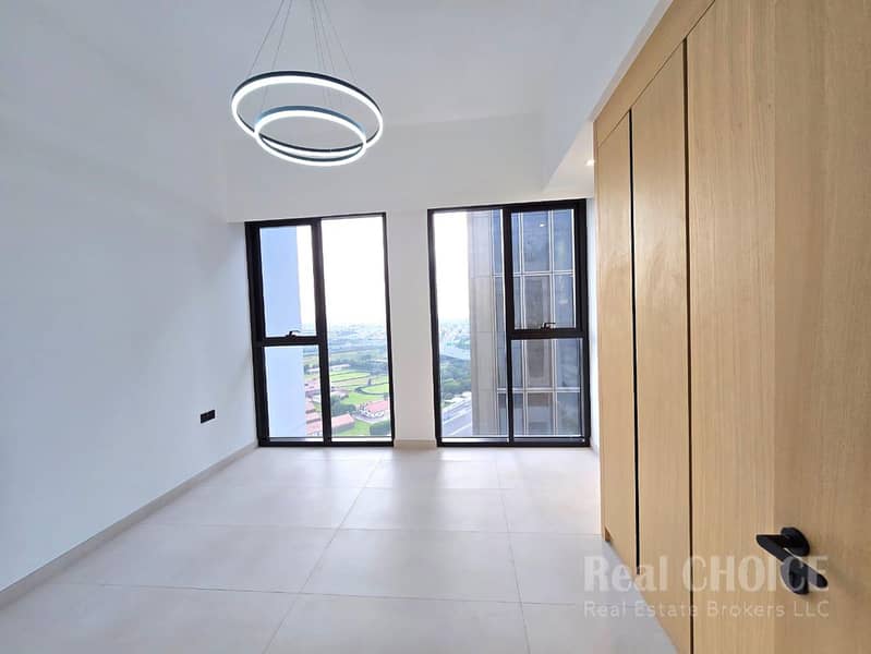 Skyline Living | Spacious 3BR | Prime Business Bay