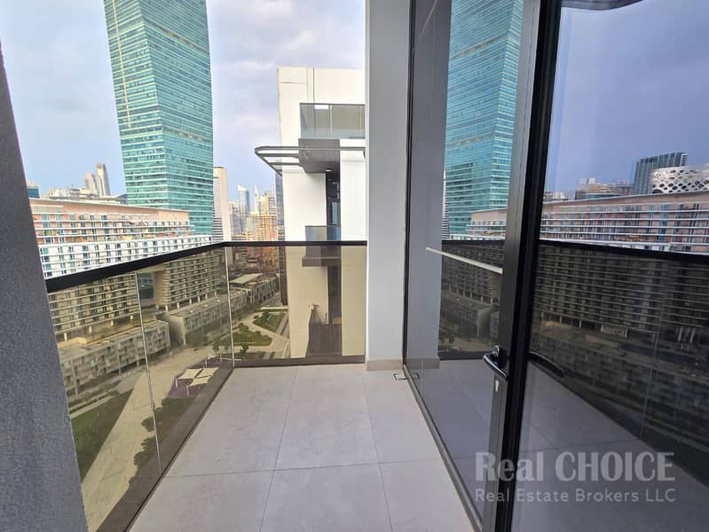 Skyline Living | Spacious 3BR | Prime Business Bay - Image 18